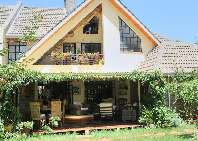  Nairobi Exterior Detail