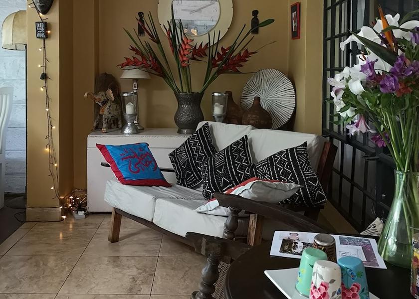  Nairobi Porch
