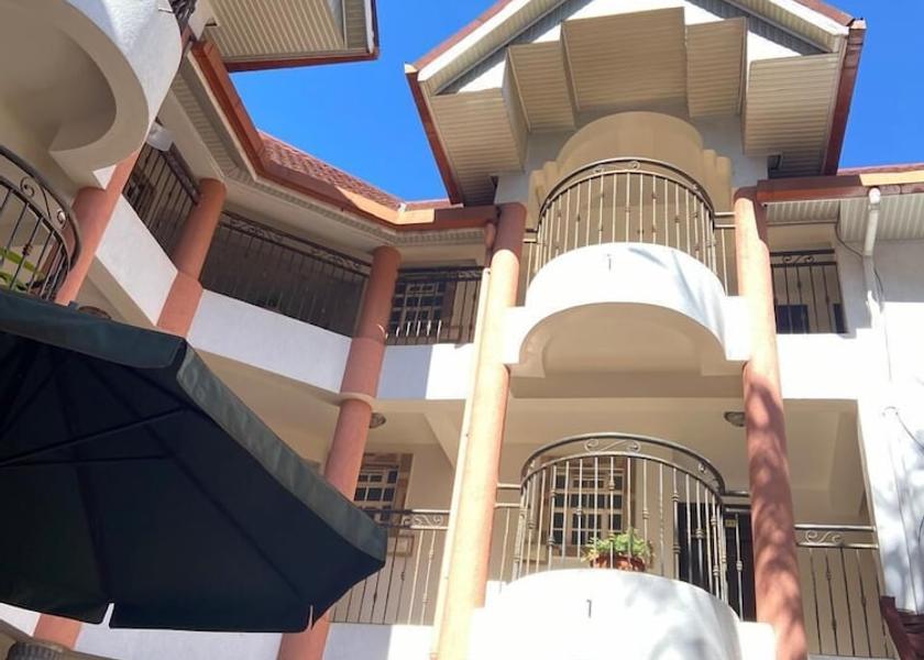  Nairobi Living Area