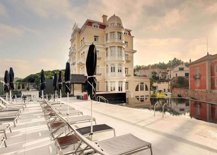  Cascais Front of property