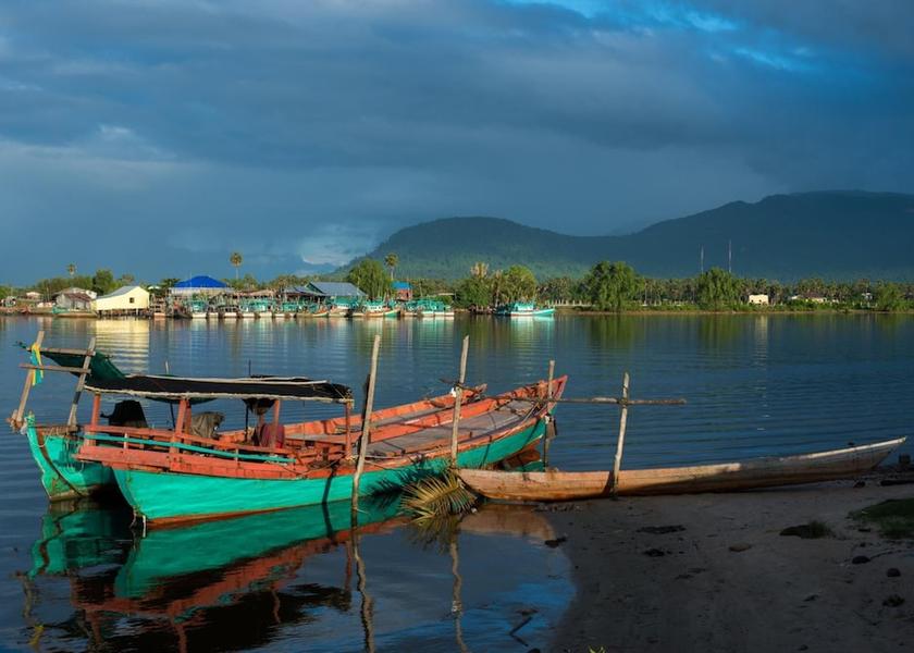 Kampot Kampot Lake
