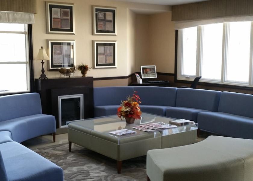 Ontario Brockville Lobby