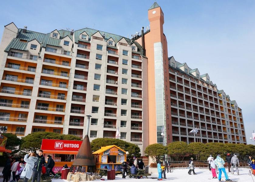 Gyeonggi Yongin Front of property