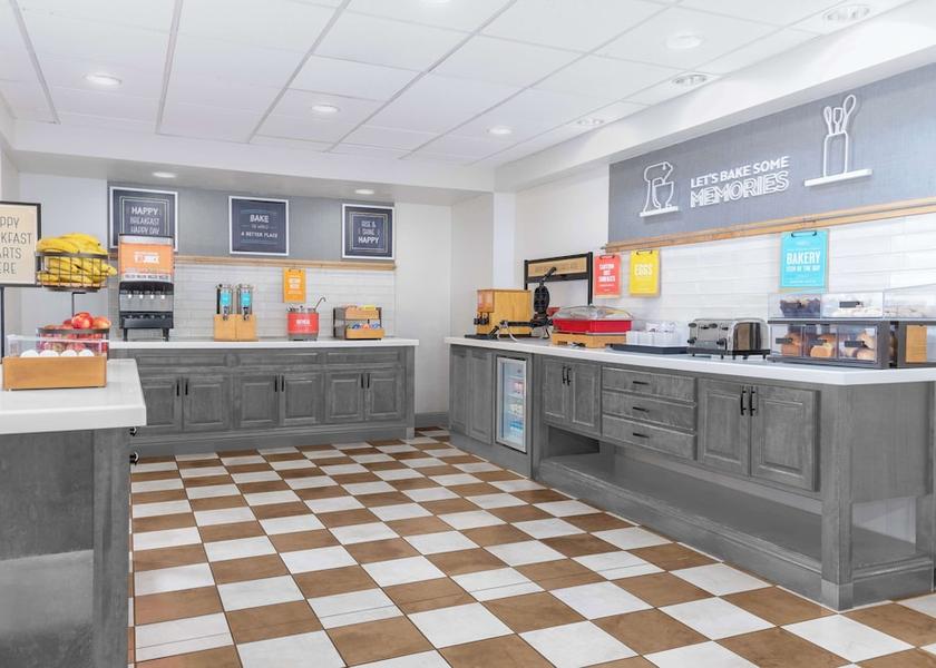 South Dakota Brookings Breakfast Area