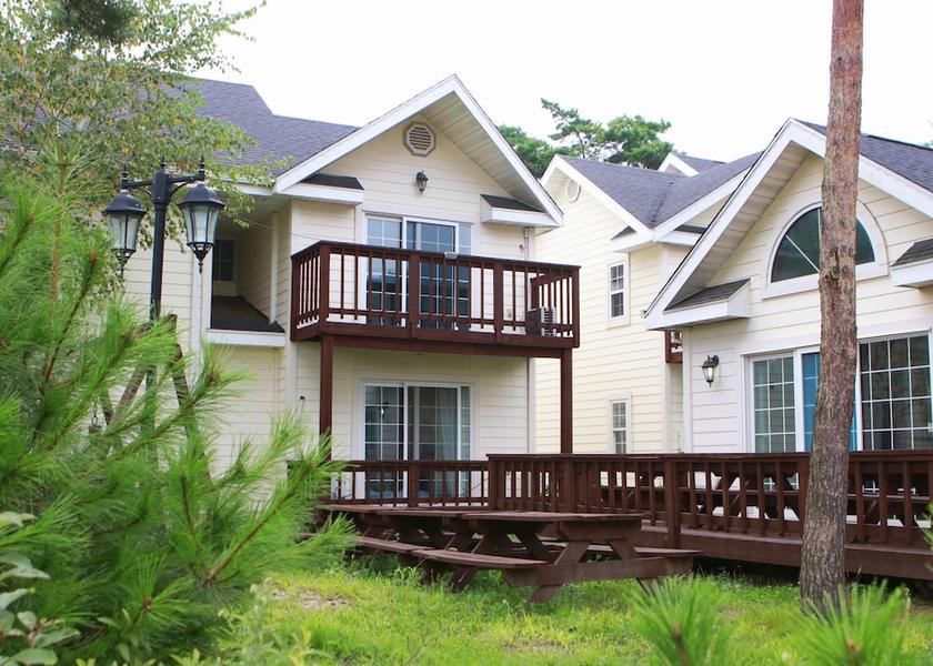 Gangwon Hoengseong Exterior Detail