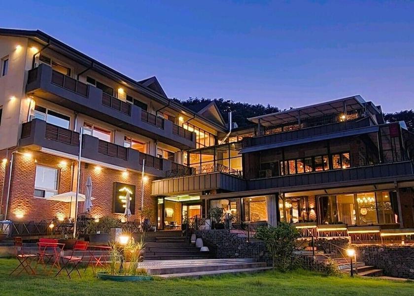 North Chungcheong Boeun Front of property