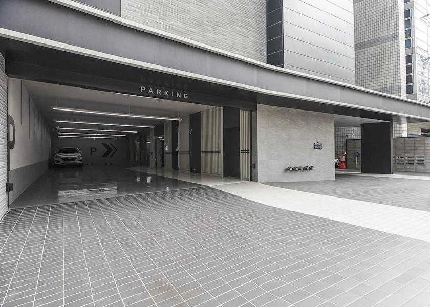 Gyeonggi Seongnam Parking