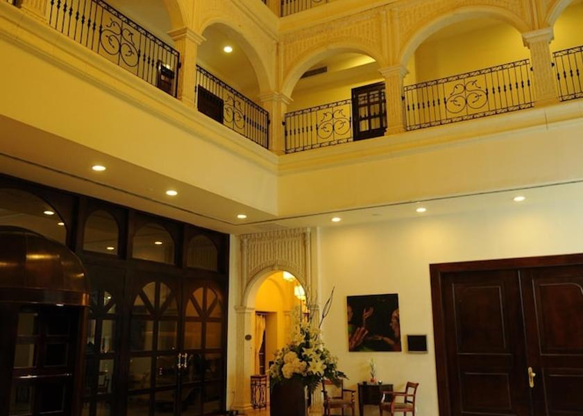  Kuwait City Lobby