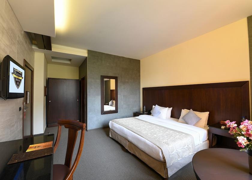  Jounieh Room