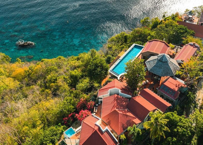  Soufriere Exterior Detail