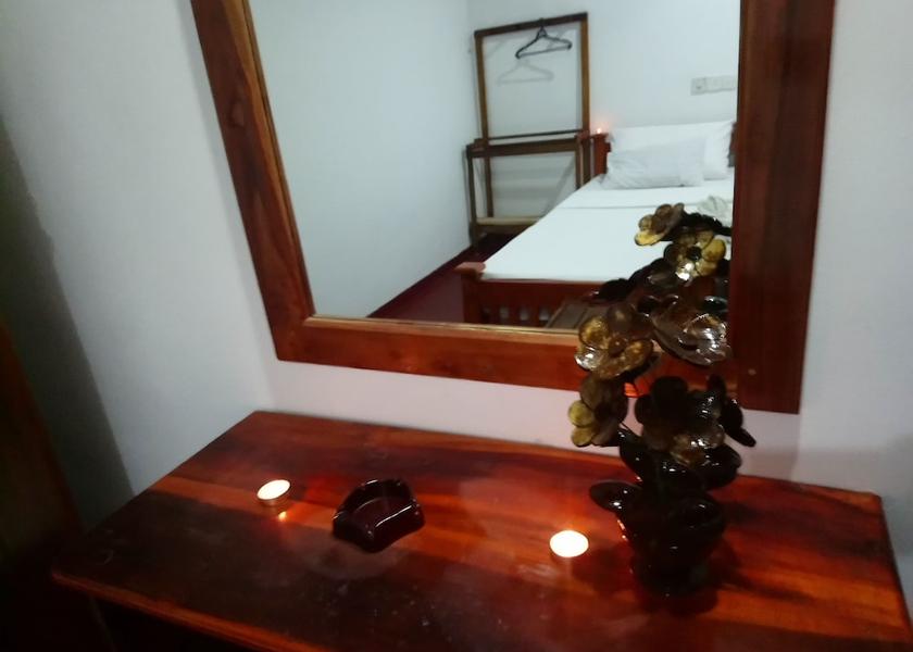 Galle District Hikkaduwa Room