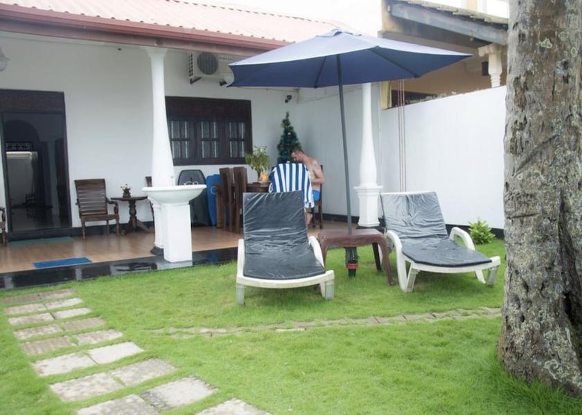 Galle District Boossa Facade