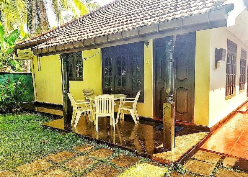 Western Province Aluthgama Exterior Detail