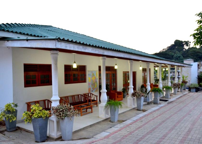 Central Province Kandy Front of property
