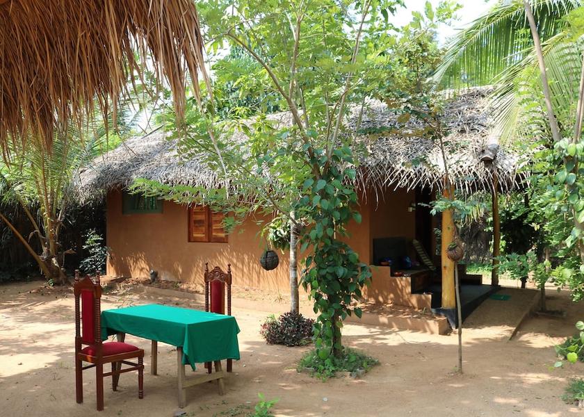 Sabaragamuwa Province Udawalawa Property grounds