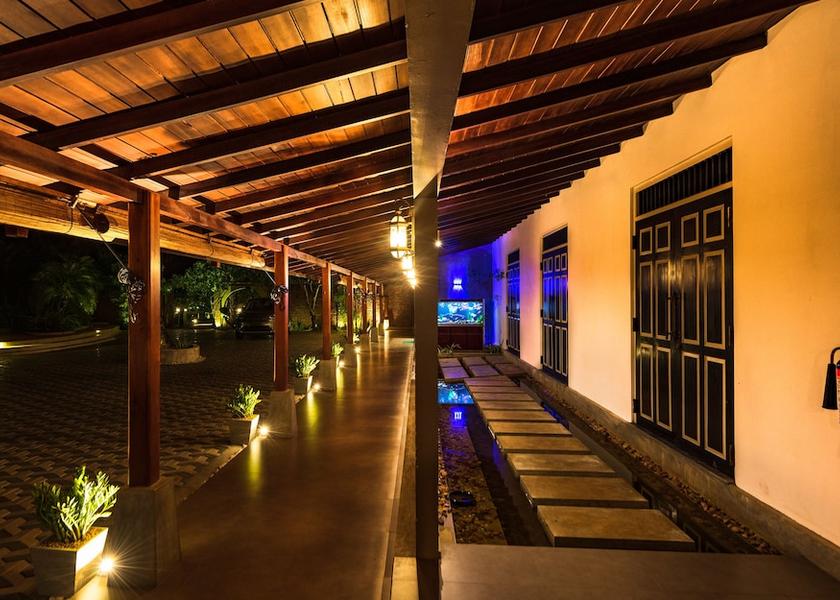 Kalutara District Wadduwa Interior Entrance