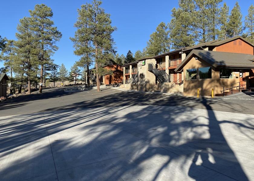 Arizona Munds Park Front of property