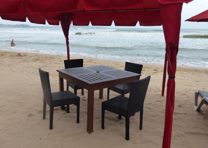 Matara District Weligama Dining Area