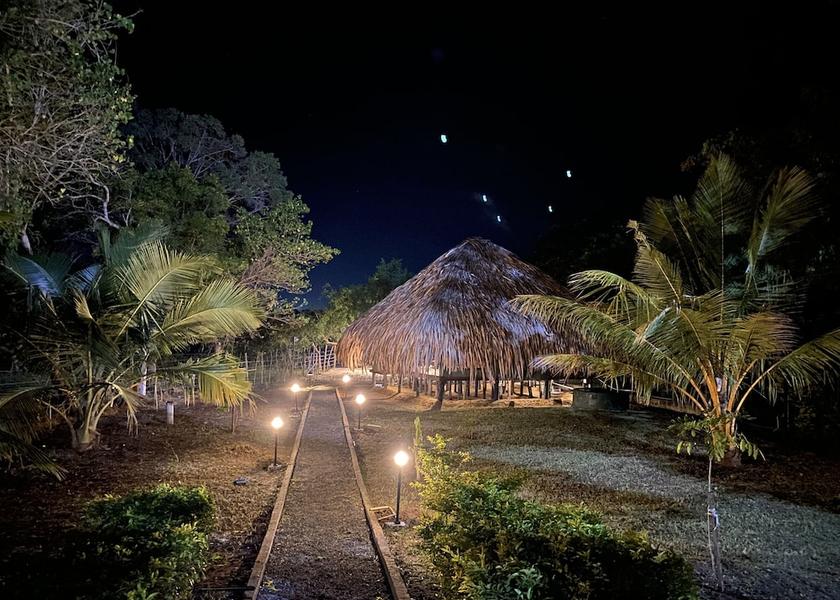 Hambantota District Tissamaharama Exterior Detail