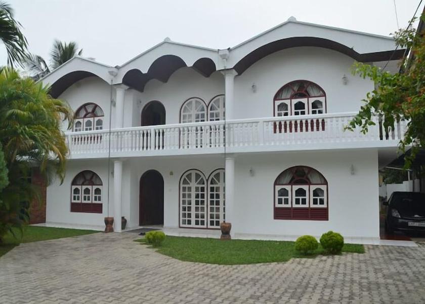 Western Province Aluthgama Exterior Detail