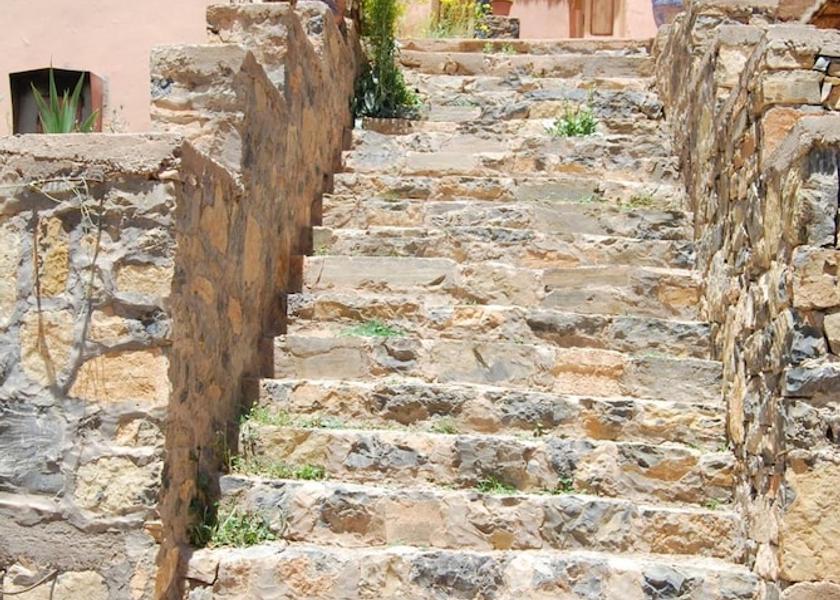 Béni Mellal-Khénifra Tabant Exterior Detail