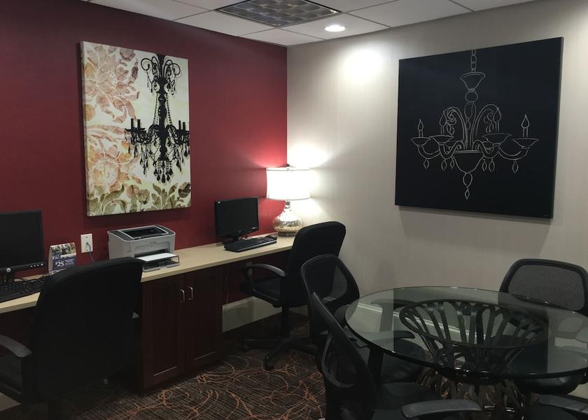 New York Utica Business Centre