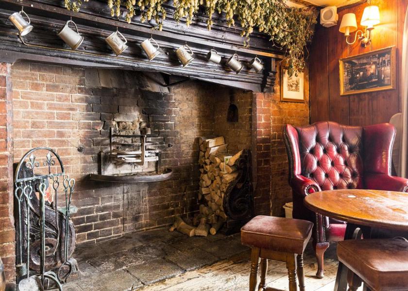 England Faversham facilities