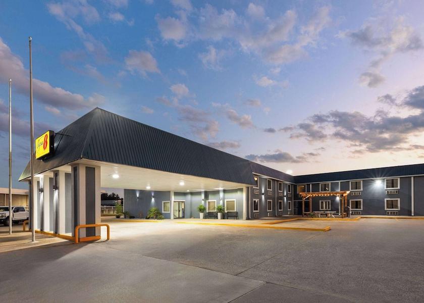 Texas Buffalo Exterior Detail