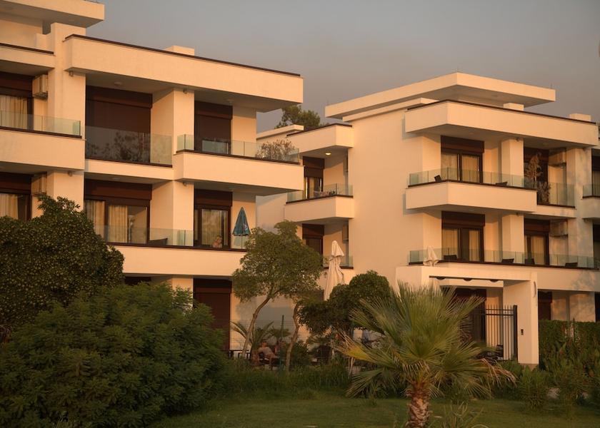 Bar Municipality Bar Garden