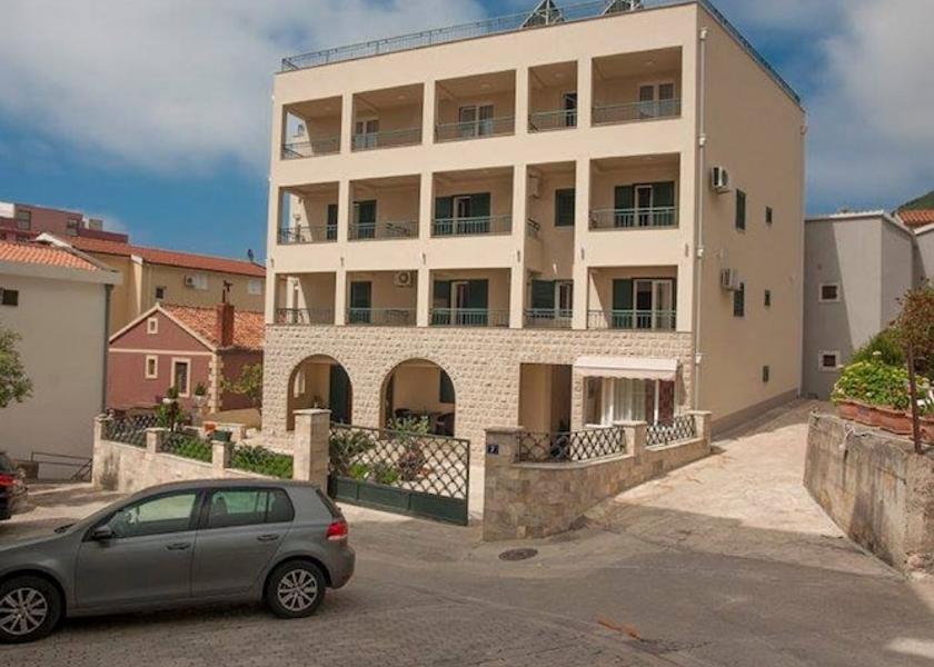 Budva Municipality Petrovac Facade