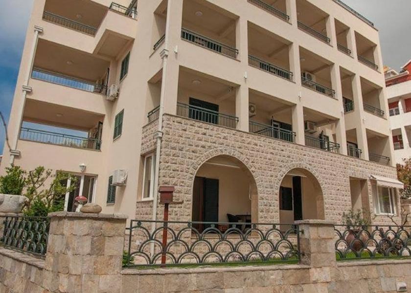 Budva Municipality Petrovac Facade