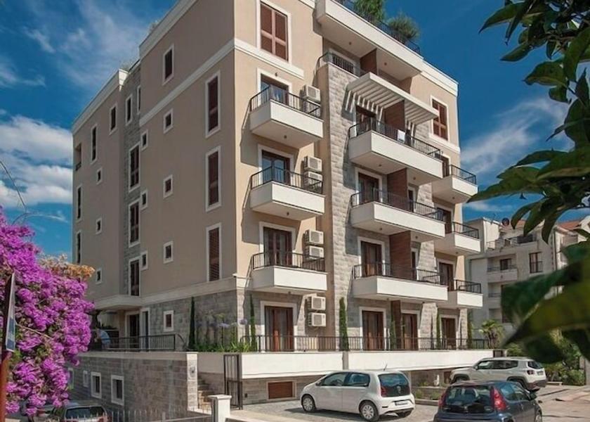  Budva Facade
