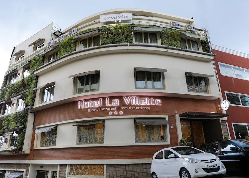  Antananarivo Facade