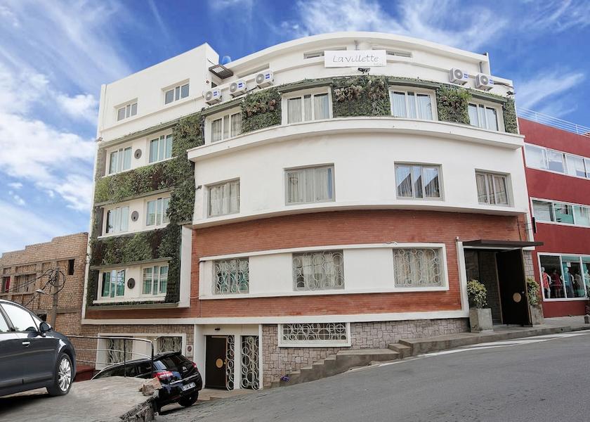  Antananarivo Facade