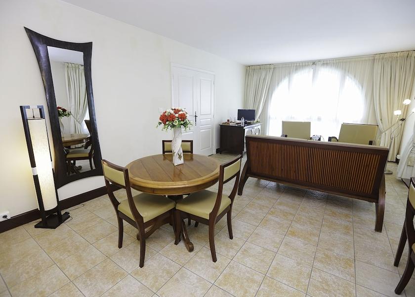 Diana Antsiranana Living area