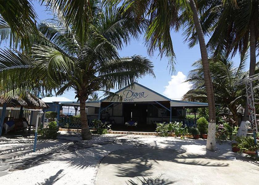 Diana Antsiranana Beach
