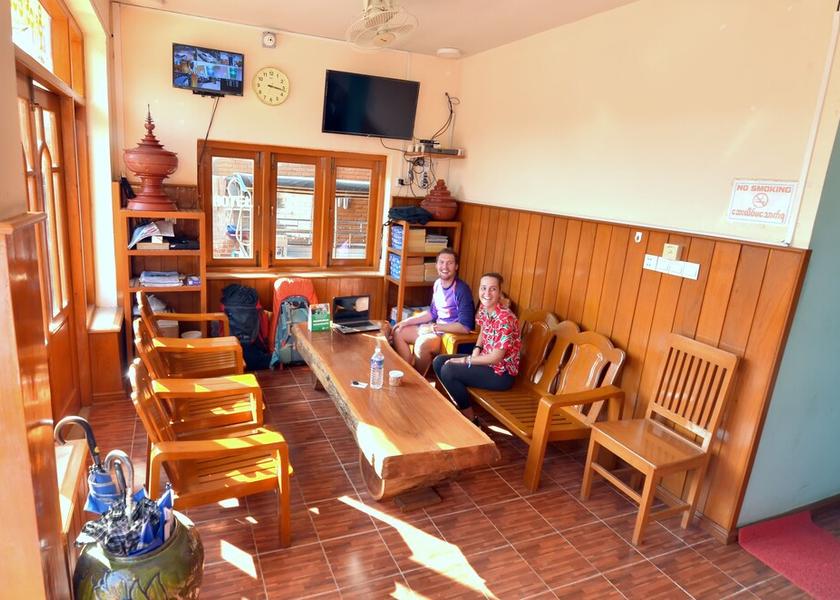  Nyaung-U Lobby