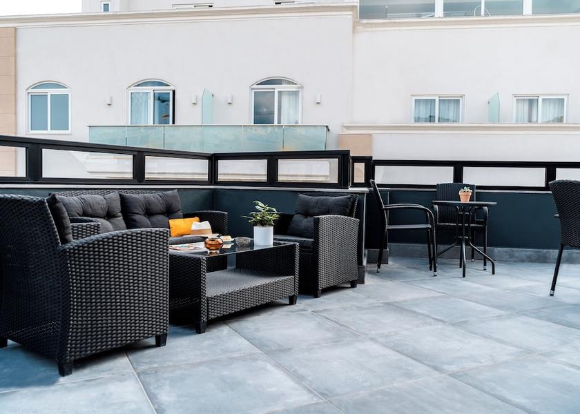 Central Region Gzira Terrace/patio