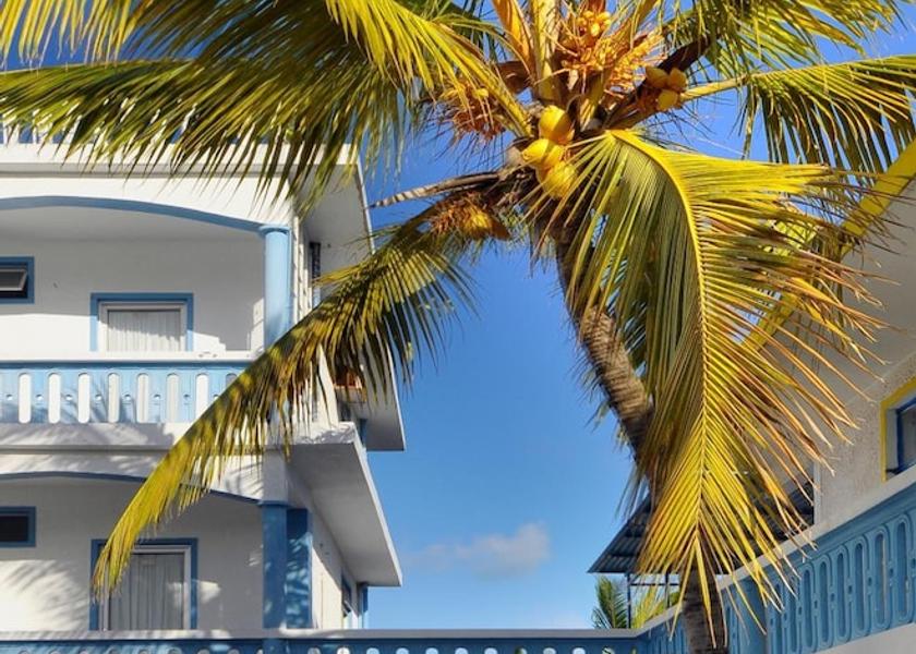 Grand Port Mahebourg Exterior