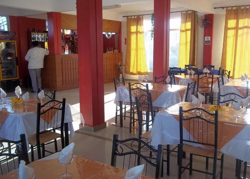  Mont Choisy Dining Area