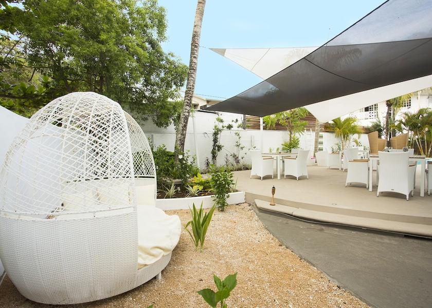 Grand-Baie Property grounds