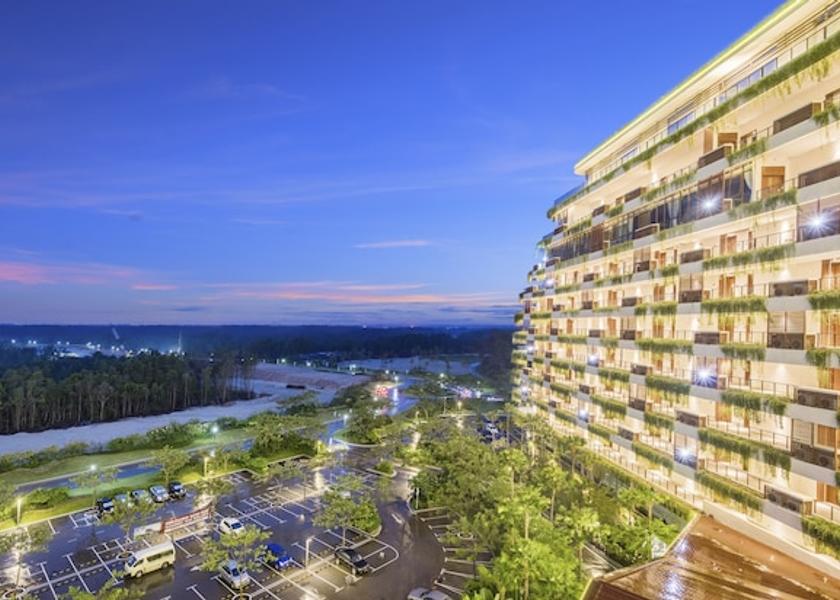 Johor Gelang Patah Front of property - evening/night