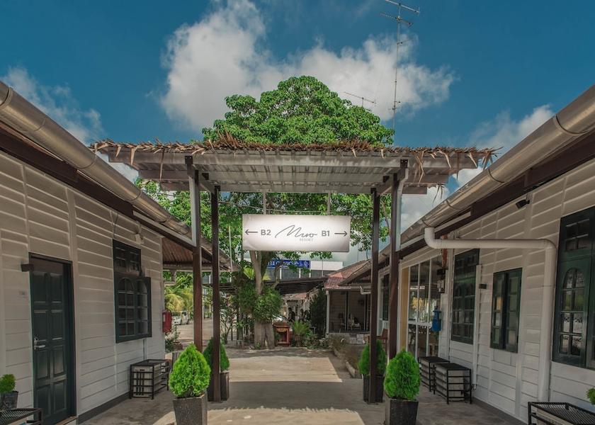 Johor Muar Exterior Detail