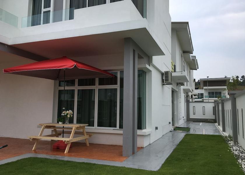 Johor Bandar Penawar Terrace