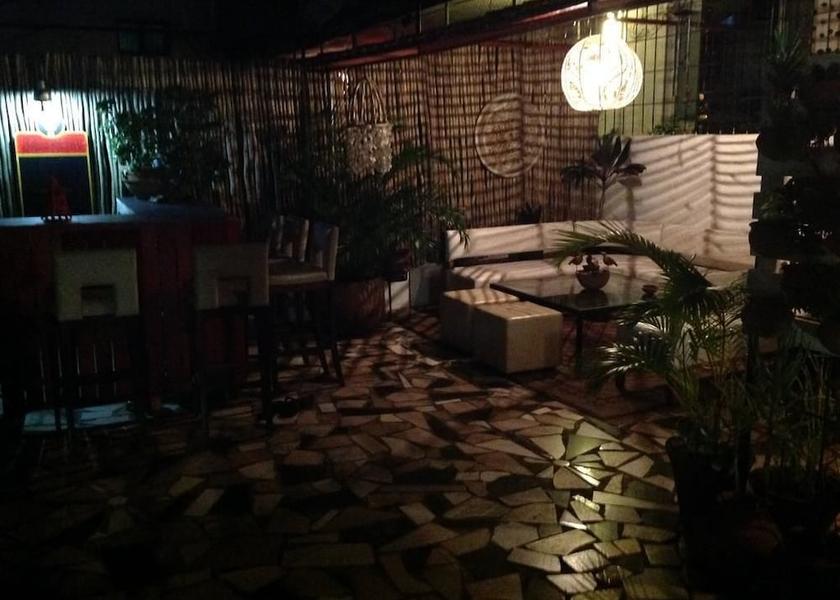  Maputo Exterior Detail