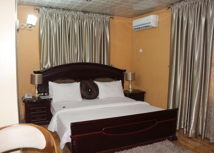Akwa Ibom Uyo Room