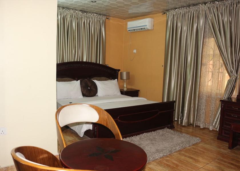 Akwa Ibom Uyo Room