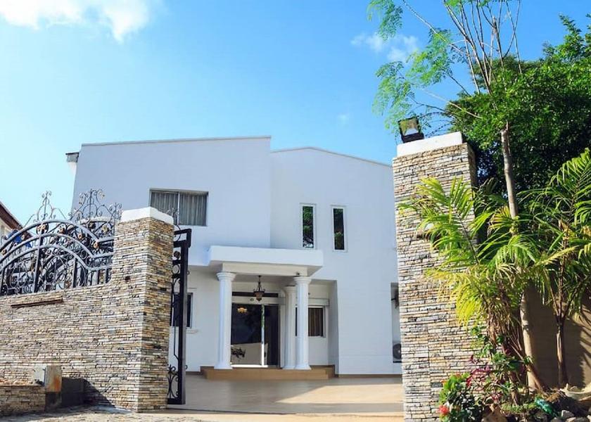 Federal Capital Territory Abuja Exterior