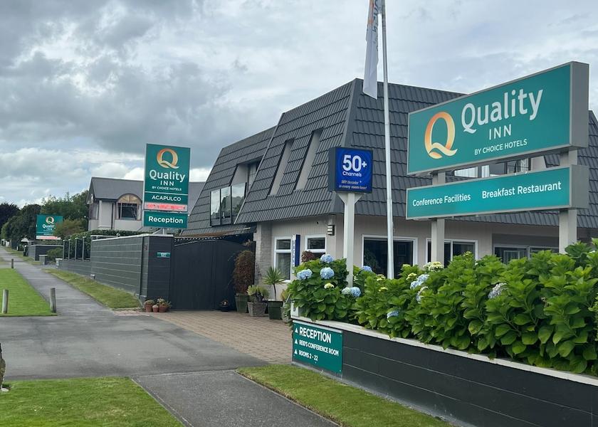 Waikato Taupō Front of property