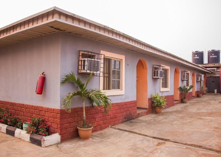 Lagos Ikorodu Property entrance
